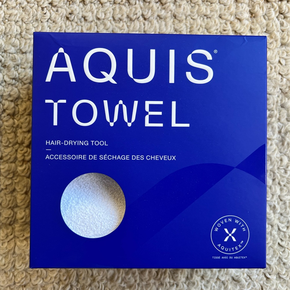 New Aquis hair towel white